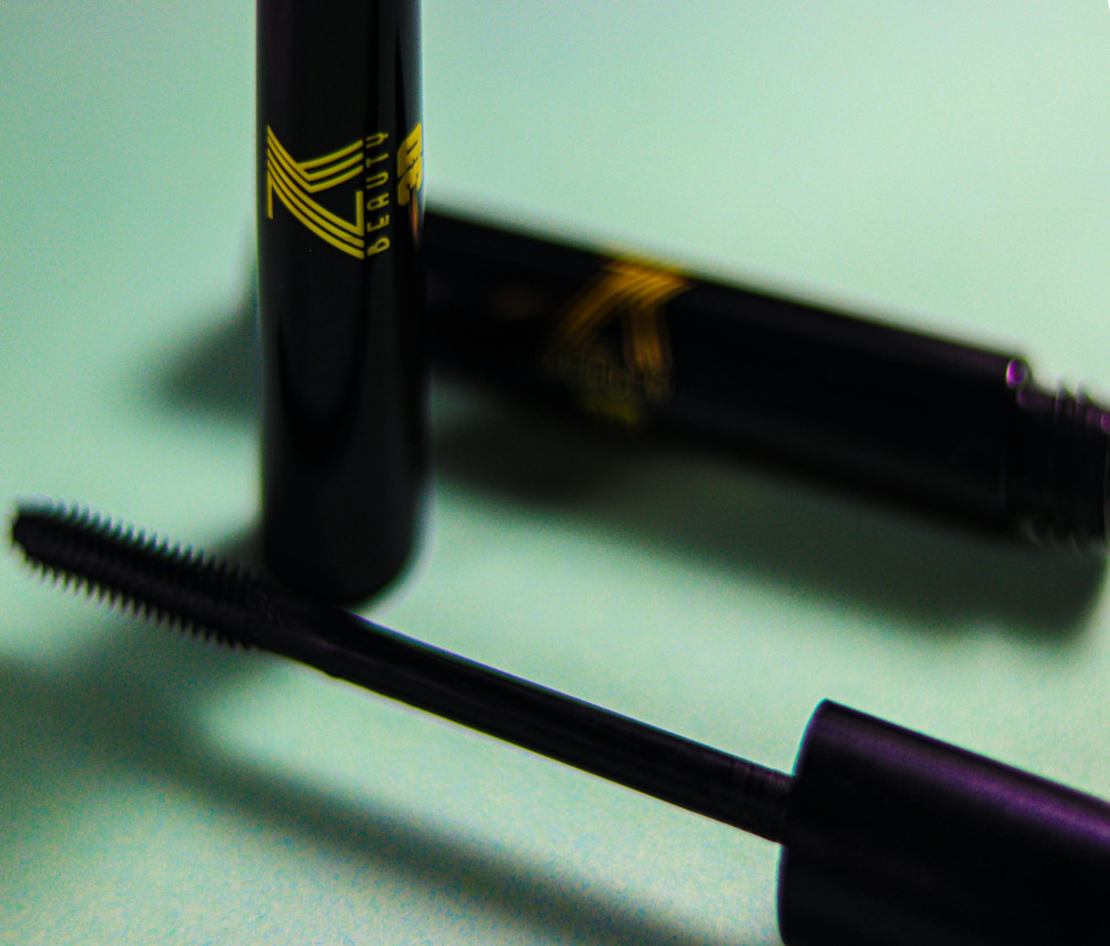 Bliv Fortryllet af Maybelline Mascara – Den Ultimate Guide!